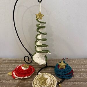 Holiday Spiral Crochet Ornament Set